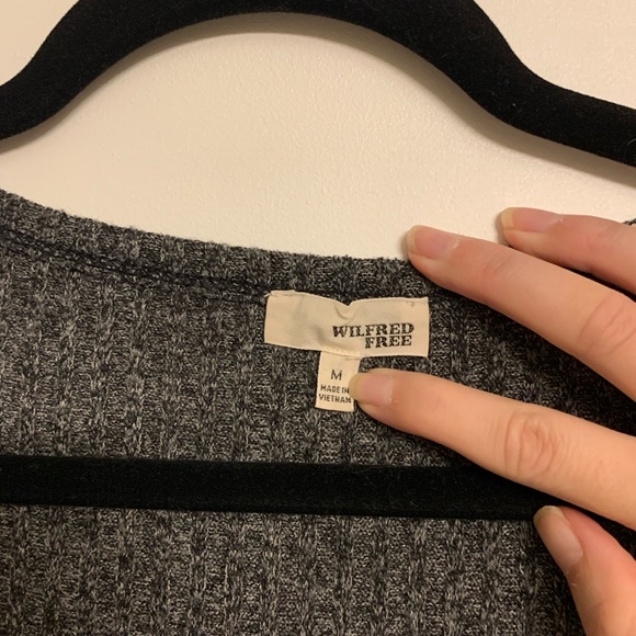 Wilfred Free Sweater Dress (from Aritzia) - Picture 4 of 4